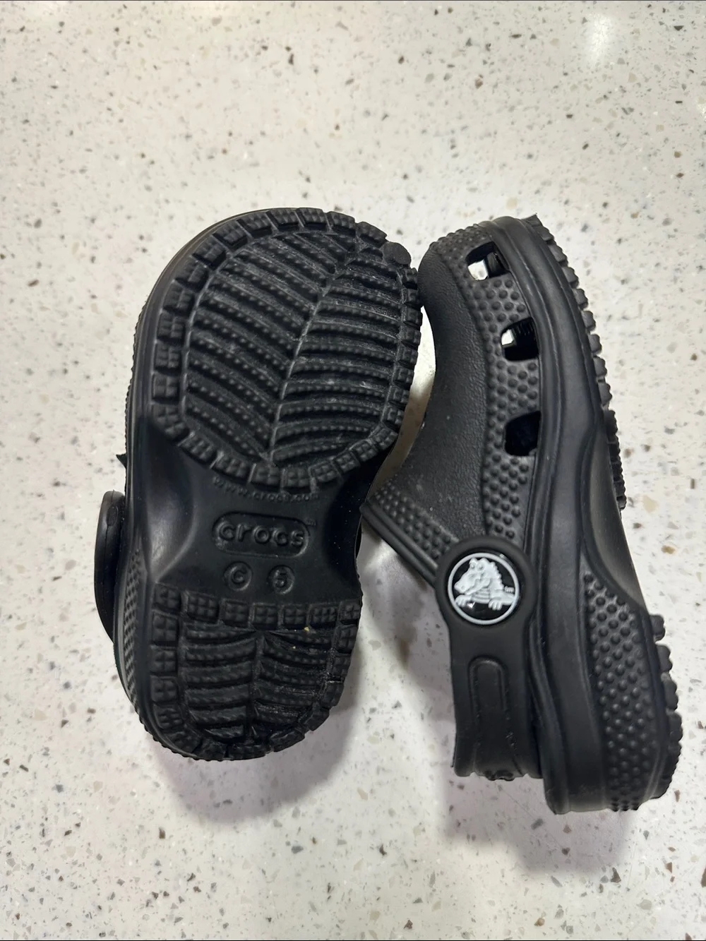 Crocs toddler size C5 black